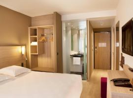 Escale Oceania Quimper Centre: Quimper şehrinde bir otel