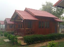 บ้านในสายหมอกบุญแจ้งโฮมสเตย์, hotel in Khao Kho