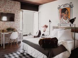 room00 Chueca Hostel, бутик-отель в городе Мадрид