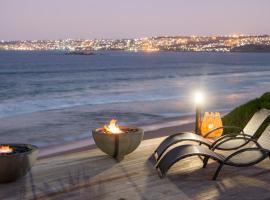 African Oceans Manor on the Beach, מלון במוסל ביי