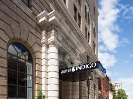 Hotel Indigo Baltimore Downtown, an IHG Hotel, hotelli kohteessa Baltimore lähellä maamerkkiä Peabody Institute of The Johns Hopkins University