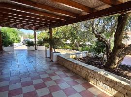 Bed and Breakfast La Terrazza, three-star hotel in Cisternino