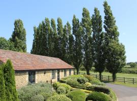 Norbin Farm, hotel in Box