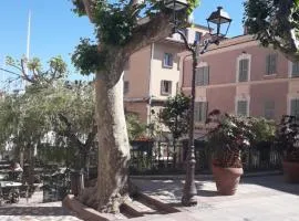 LA GRANDE MAISON centre