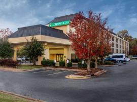 La Quinta by Wyndham Charlotte Airport North, hotel in Charlotte