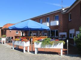 Hotel Zur Linde, hotel com estacionamento em Hechthausen