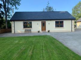 Burnmon Cottage: Belcoo şehrinde bir tatil evi