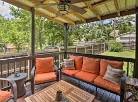 Country-Chic Cotter Home with Outdoor Living Space!