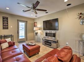 Contemporary NOLA Home - Walk to City Park!, hotell i New Orleans