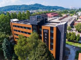 Hotel Salis, hotel cerca de Aeropuerto Internacional de Tuzla - TZL, Tuzla