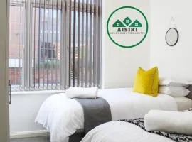 Aisiki Living at Upton Road, Multiple 1, 2, or 3-Bedroom Apartments, King or Twin Beds with Free Wi-Fi & Parking Space