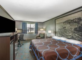 Super 8 by Wyndham Duluth, hotel u gradu Dulut