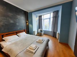 Lux.Ap4you.if, hotel with parking in Ivano-Frankivsk