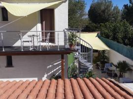 Le Transat, hotel in Palavas-les-Flots