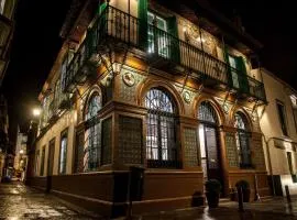 HOTEL TRIANA MONTALVAN