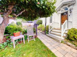 Maine Memories, hotel near Wiscasset Airport - ISS, Wiscasset