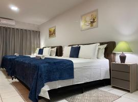 B & A Suites Inn Hotel - Quarto Luxo Safira, hotel i Anápolis