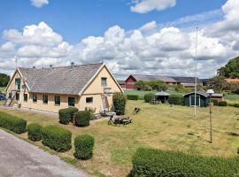 Bruksparkens Hostel, country house in Vellinge