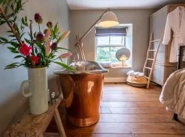 Sett Cottage, Hayfield