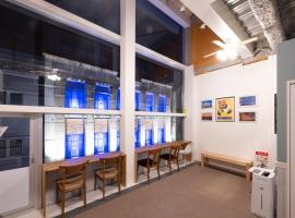 bnb+ Yokohama Motomachi, hostel ở Yokohama