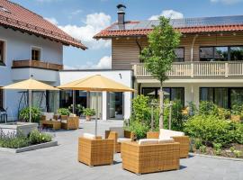 Landhaus Tanner, hotel em Waging am See