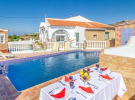 Awesome Home In Vlez Mlaga With House Sea View, hotel with pools in Algarrobo