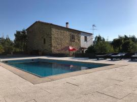 Casa Kika e Noelle, cottage in Castanheira de Pêra