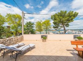 Marica, holiday home in Tkon