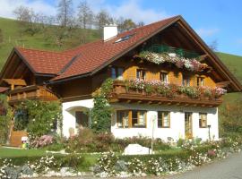 Haus Loidl, hotel en San Galo