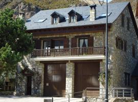 Casa Rural la Comella, hotel barato en Barruera