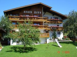 Haus Zitt, готель у місті Грен