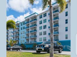 Crossing Resort & Marina, hotell Florida City's
