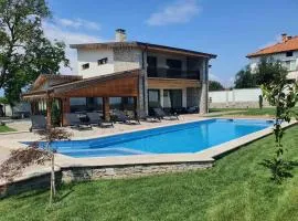 Vila Antik