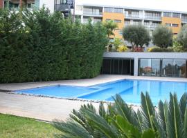 Peaceful Apartment: Funchal, Quinta das Cruzes Museum yakınında bir otel