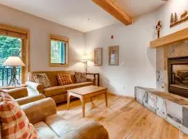 Twin Elk Lodge