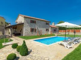 Holiday Home Bozac by Interhome