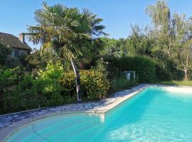 Domaine Oustau Cassou Chez Yanou et Yanetto, hotel en Sévignacq-Thèze