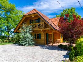 Chalet Haloze, hôtel avec parking à Pristava