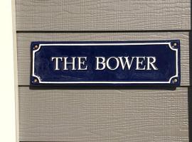 The Bower@ Kings Cottage, khách sạn ở Uralla