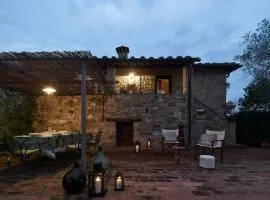 Premiere Apartments - Residenza Le Rose nel Chianti