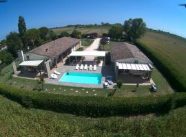 Residence Ca Giuliocesare, hotel v destinaci Castiglione di Ravenna