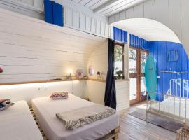 Maceda Surf Camp, Hotel in Maceda