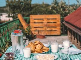 N'konak Guesthouse, hotel u gradu 'Pukë'