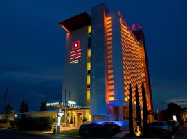 Breaking Business Hotel, hotel em Mosciano SantʼAngelo