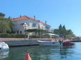 Group Holiday Accommodation Natura Croatia, Sleeps Up To 13 People