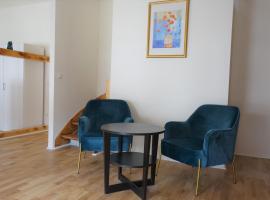 Nette, geräumige Ferienwohnung, Hotel in Wuppertal