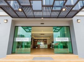 시 라차에 위치한 호텔 Horsehill Hotel Sriracha