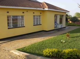 Chrinas Guest House, hotel en Lilongüe
