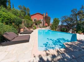 Villa lours, hotell i Le Trayas