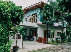 Banya BnB ที่พักบ้านย่าบีแอนด์บี เมืองประจวบฯ, ξενοδοχείο κοντά σε Khao Chong Krachok, Πράτσουατ Κίρι Χαν